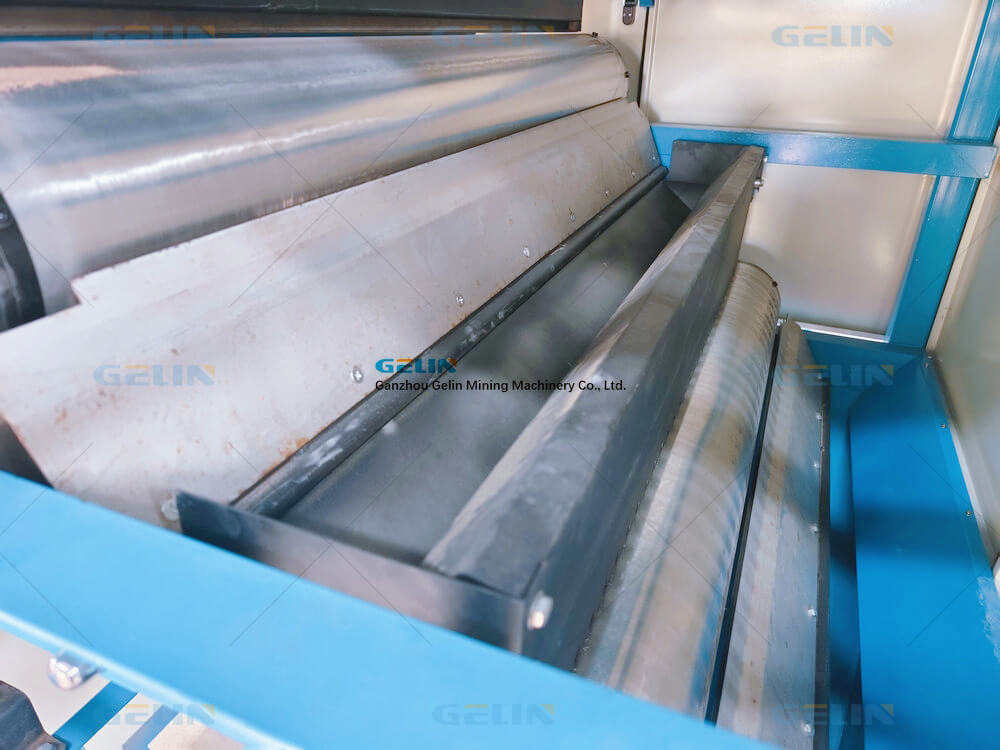 Detail photograph of the magnetic separator 4